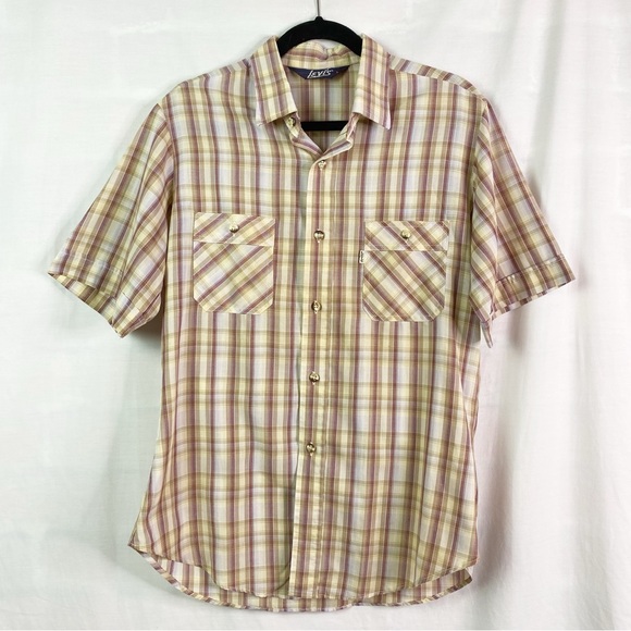 Levi’s Vintage Red and Tan Plaid Short Sleeve Button Up Shirt Lg - Picture 1 of 7